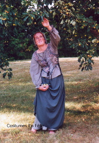 Costumes en F&ecirc;te